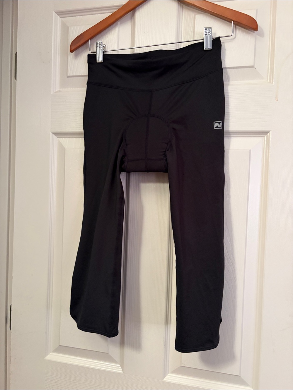 Women’s Black Padded Cycling Capri Pants
